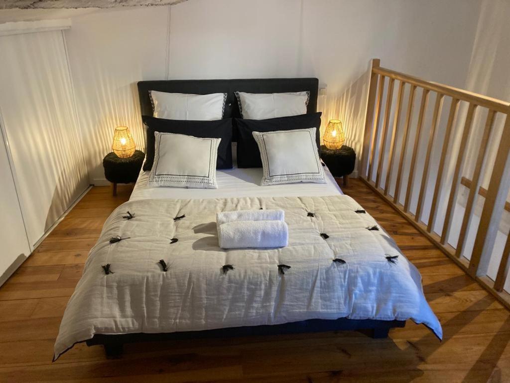 Appartement De Charme Centre Коллиур Экстерьер фото